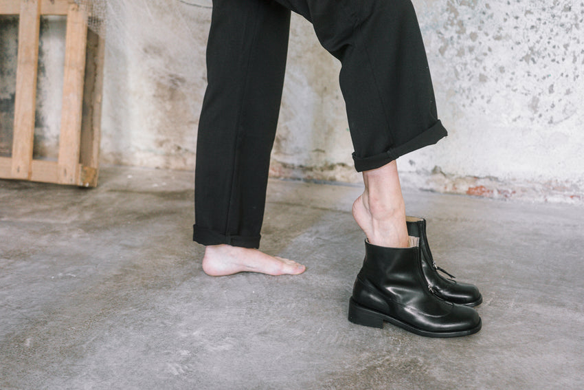 Cove Boot Pull-up Leather Black