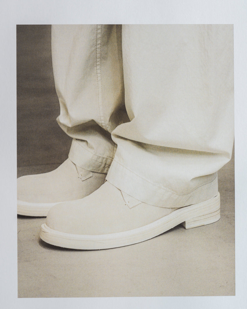 Mid-Heel Derby Suede Ecru