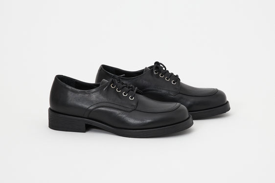 Buster Brown Calfskin Black