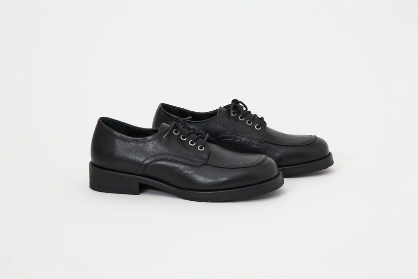 Buster Brown Calfskin Black