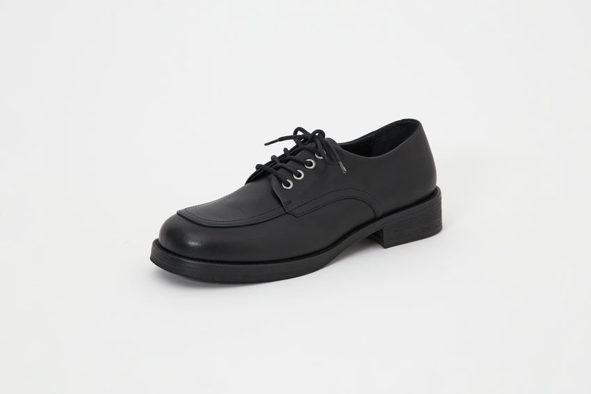 Buster Brown Calfskin Black