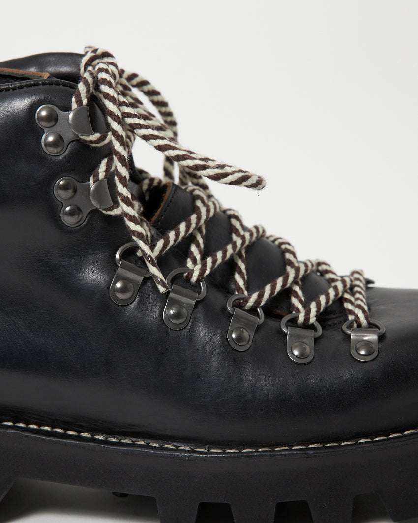 B-Type 01 Pull-up Leather Black