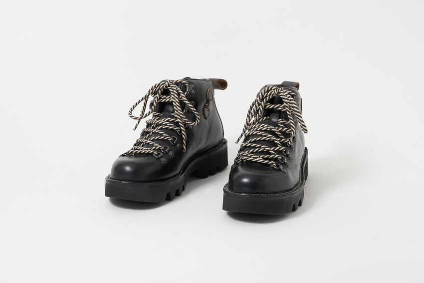 B-Type 01 Pull-up Leather Black