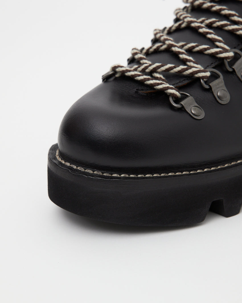 B-Type 01 Pull-up Leather Black