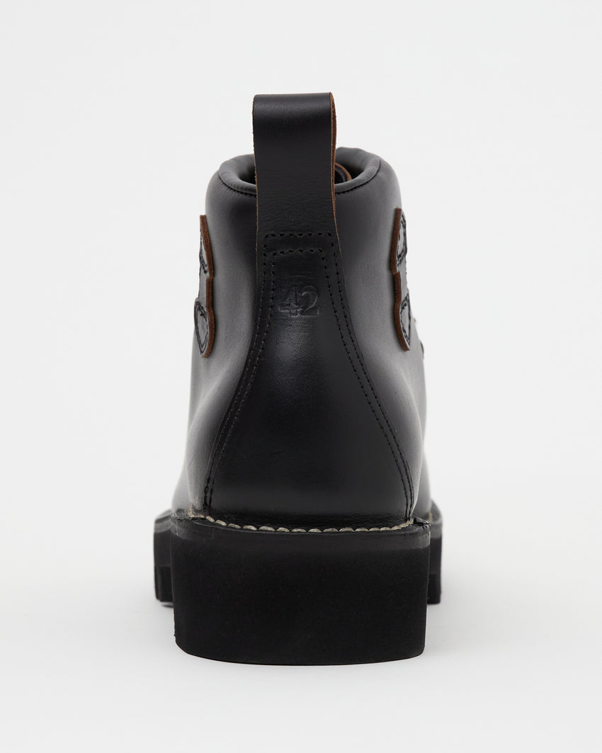 B-Type 01 Pull-up Leather Black