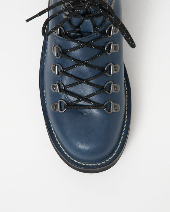 Sample 12 - B-Type 01 Dublin Blue