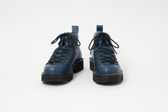 Sample 12 - B-Type 01 Dublin Blue