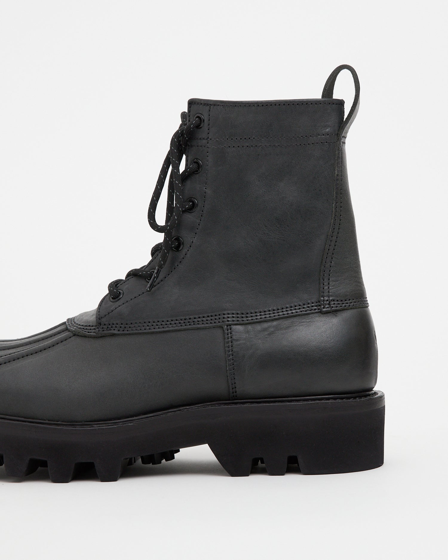 B-Type 02 Nantucket Grey – Paracia