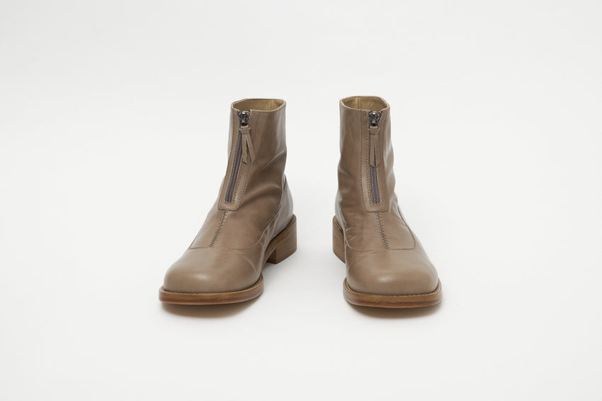Cove Boot Oil Nappa Taupe