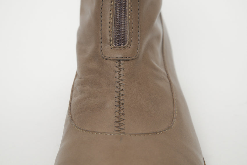 Cove Boot Oil Nappa Taupe