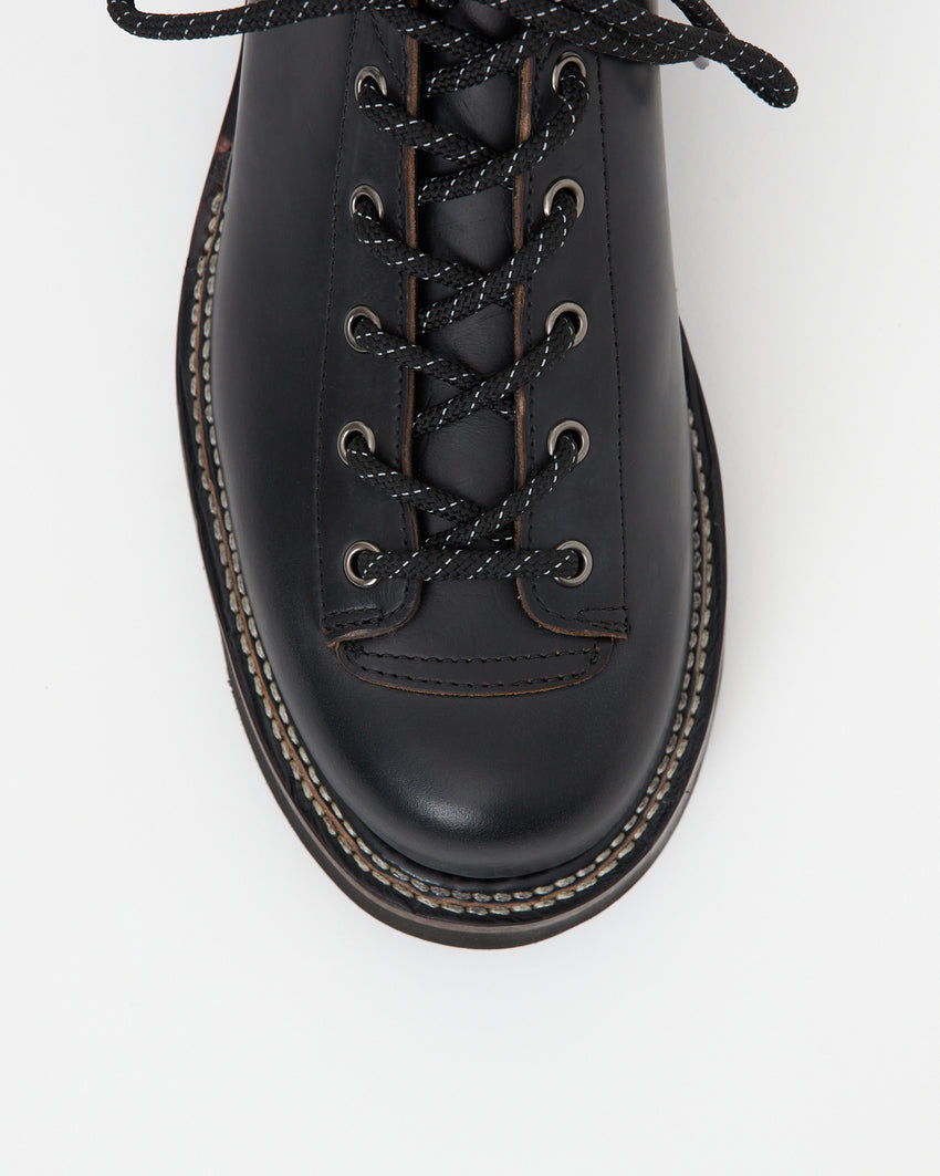 D-Type 01 Pull-up Leather Black