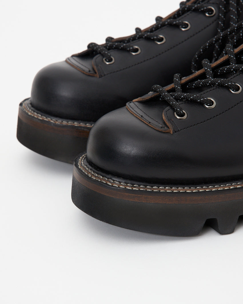 D-Type 01 Pull-up Leather Black