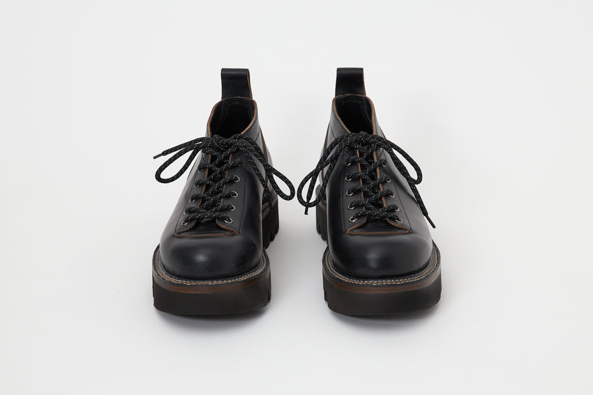D-Type 01 Pull-up Leather Black