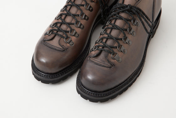 D-Type 01V Calfskin Gradient Brown