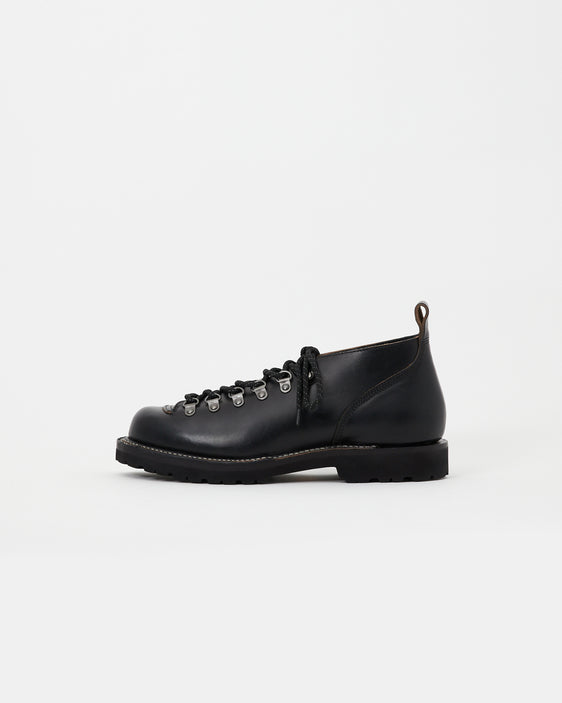 D-Type 01V Pull-up Leather Black