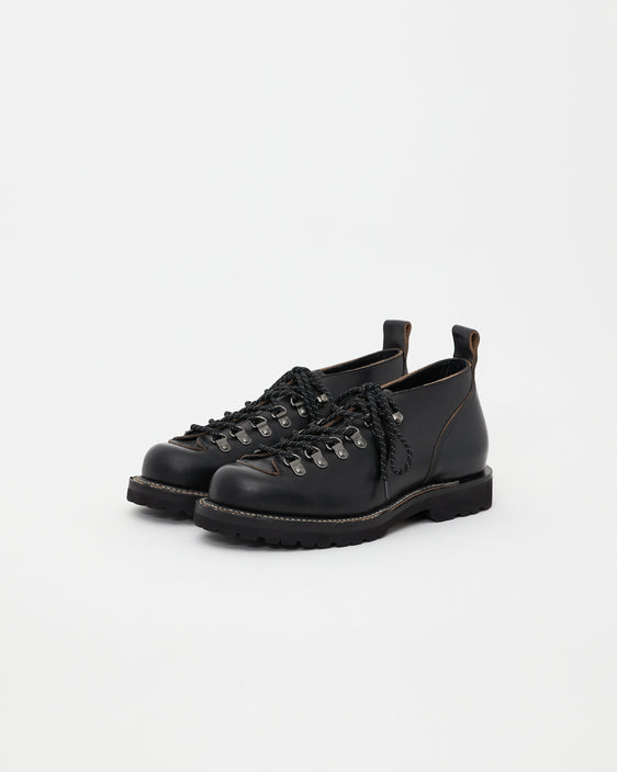 D-Type 01V Pull-up Leather Black