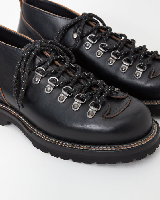 D-Type 01V Pull-up Leather Black