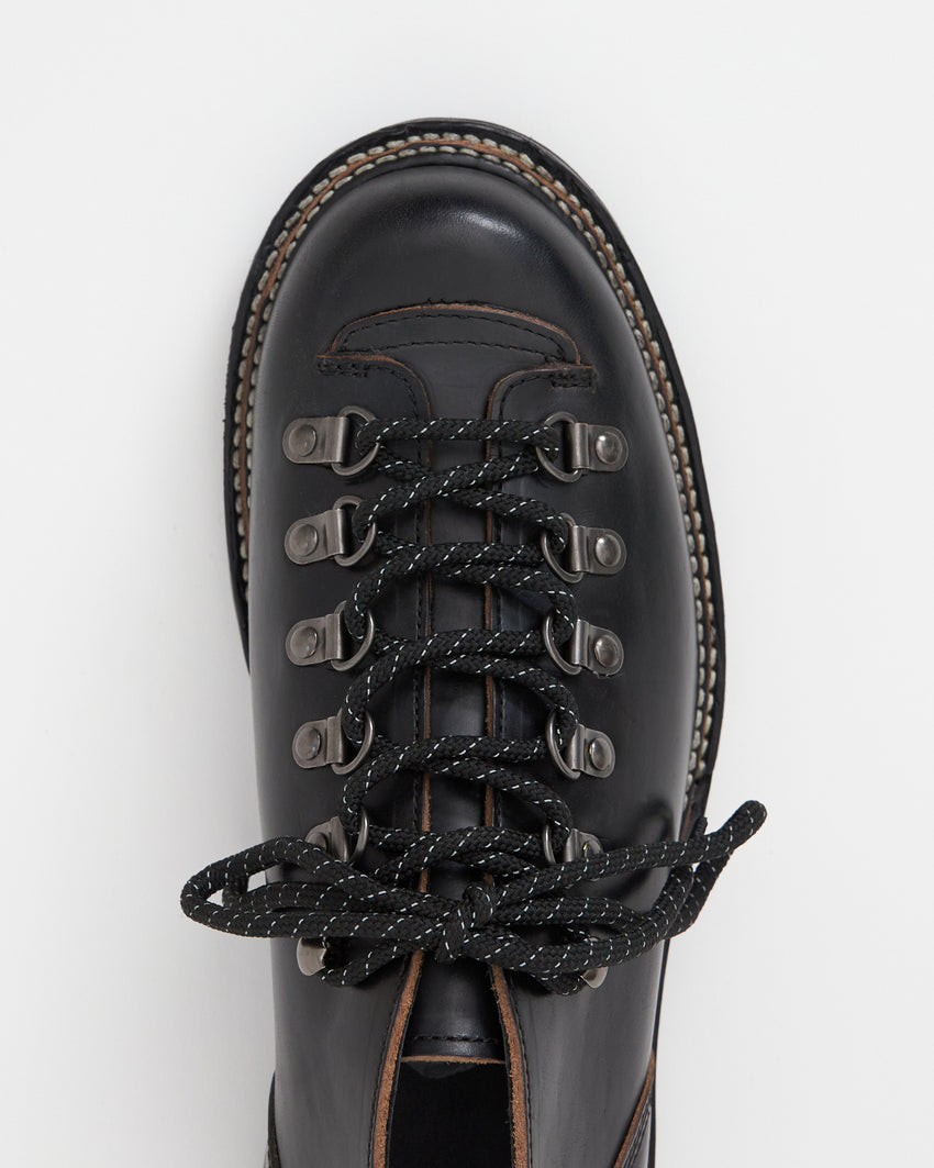 D-Type 01V Pull-up Leather Black