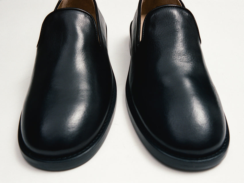 Legacy Slipper Calfskin Black