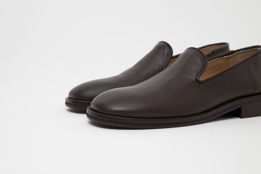 Legacy Slipper Calfskin Umber