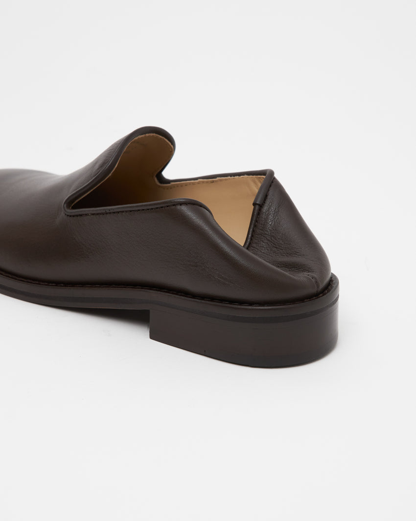 Legacy Slipper Calfskin Umber