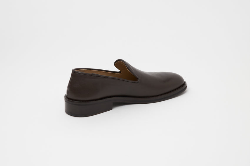 Legacy Slipper Calfskin Umber