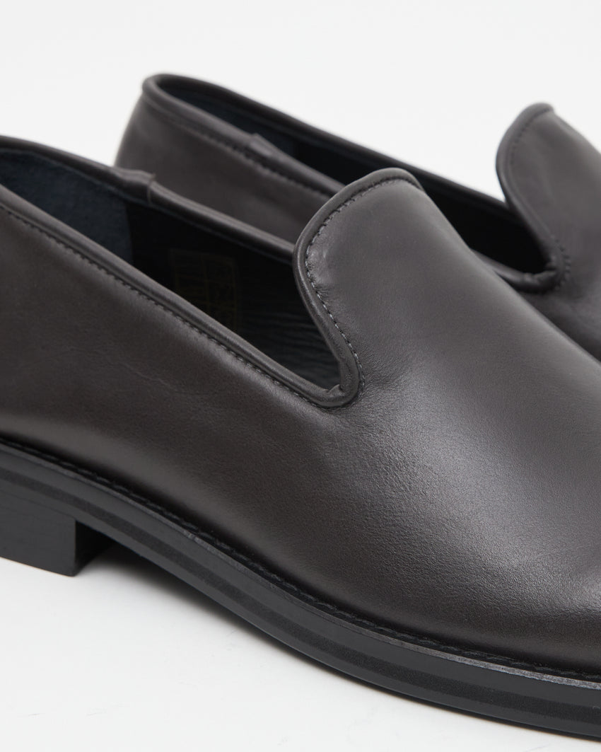 Legacy Slipper Oil Nappa Dark Grey