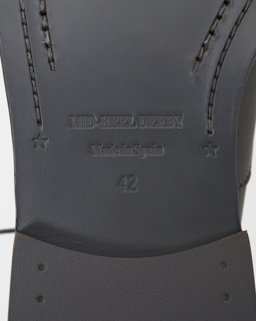 Mid-Heel Derby Distressed Leather Gris