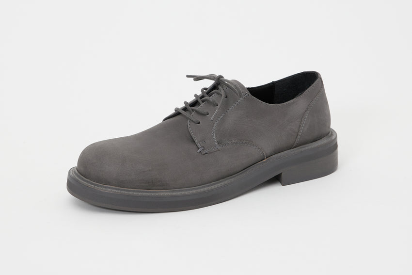Mid-Heel Derby Distressed Leather Gris