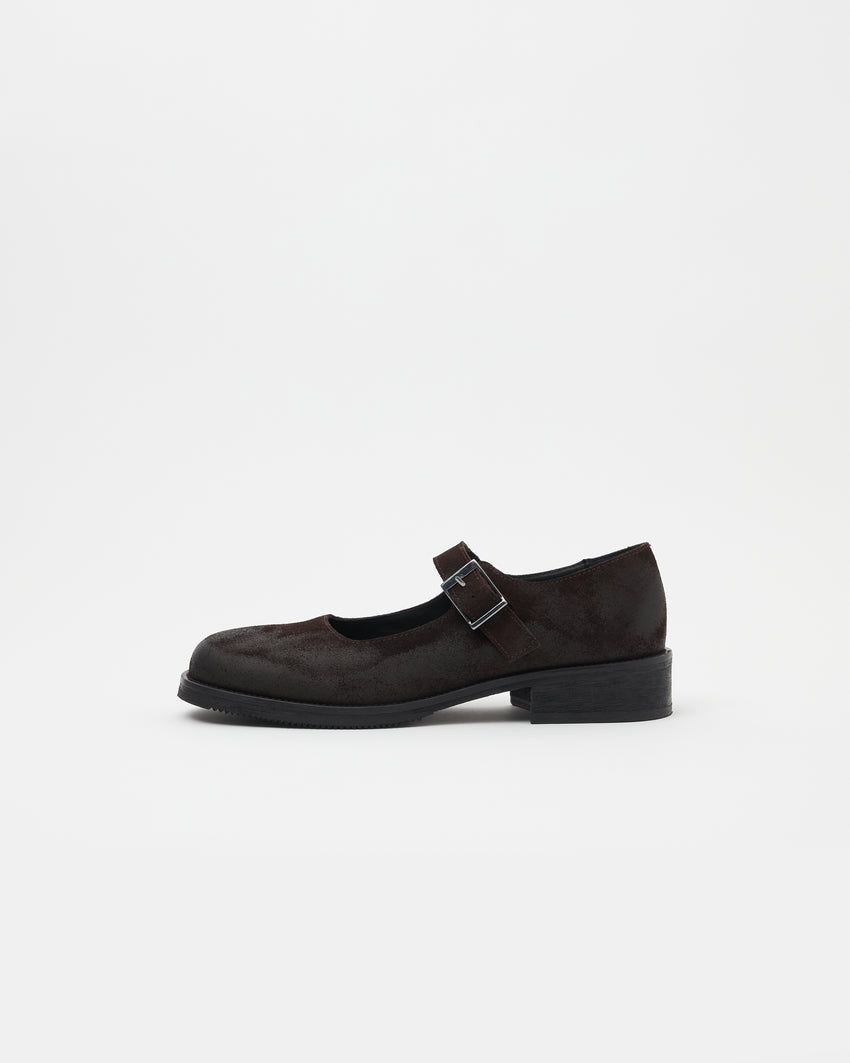 Mary Jane Waxed Suede Deep Brown, side profile view of a single shoe