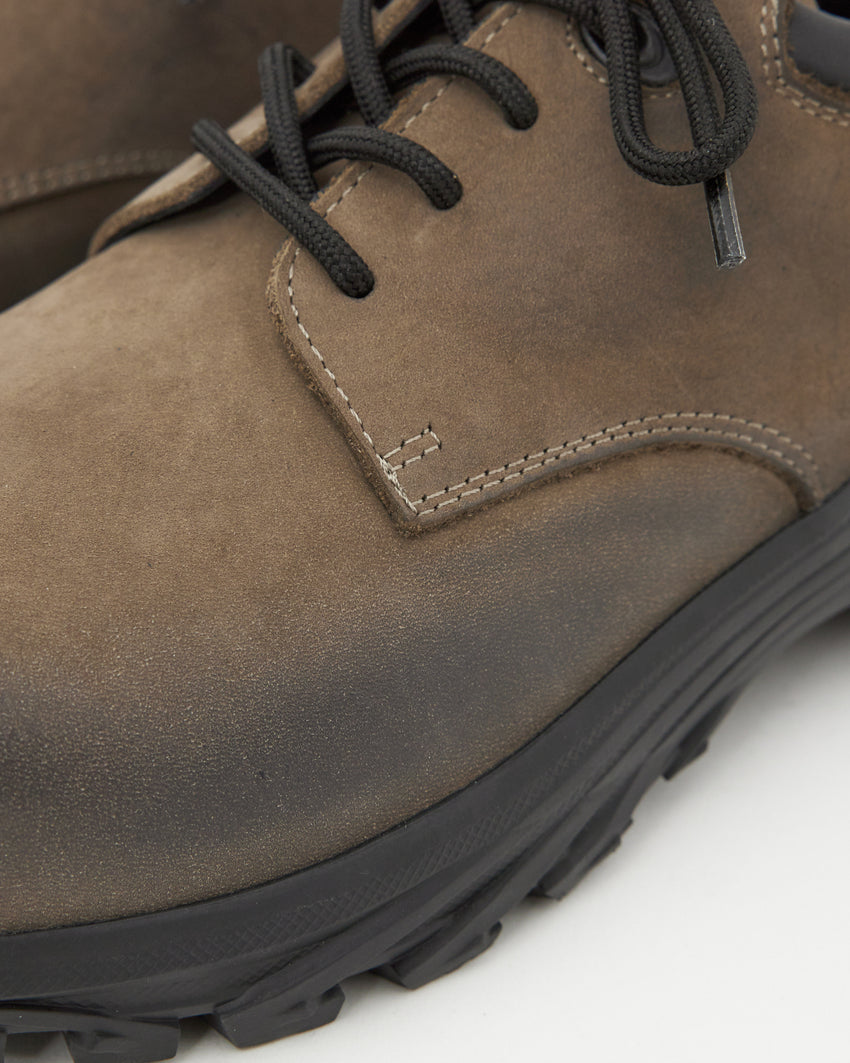 Non-Safety Shoe Distressed Mocha