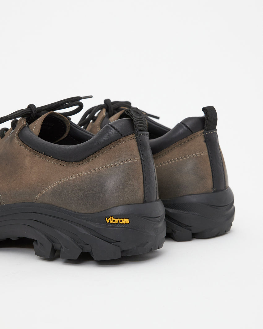 Non-Safety Shoe Distressed Mocha