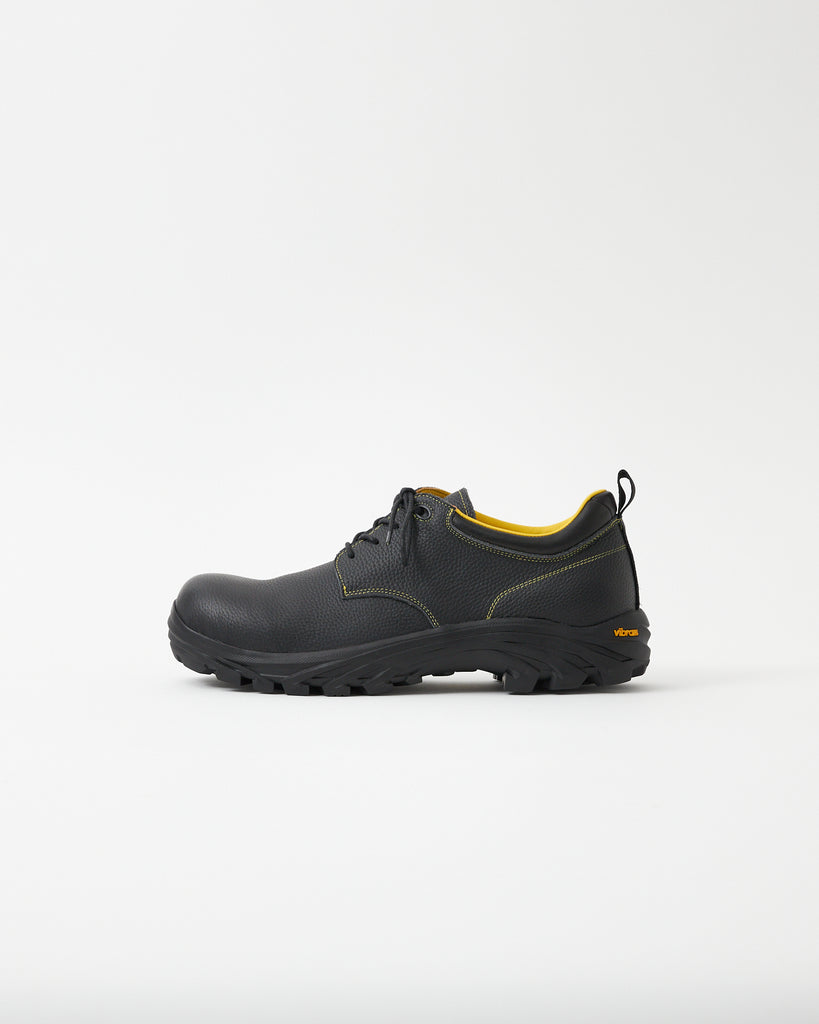 Non-Safety Shoes Pebbled Leather Black & Yellow