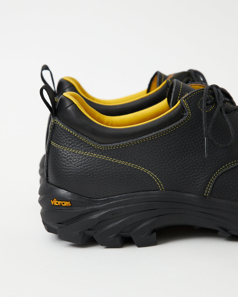 Non-Safety Shoes Pebbled Leather Black & Yellow