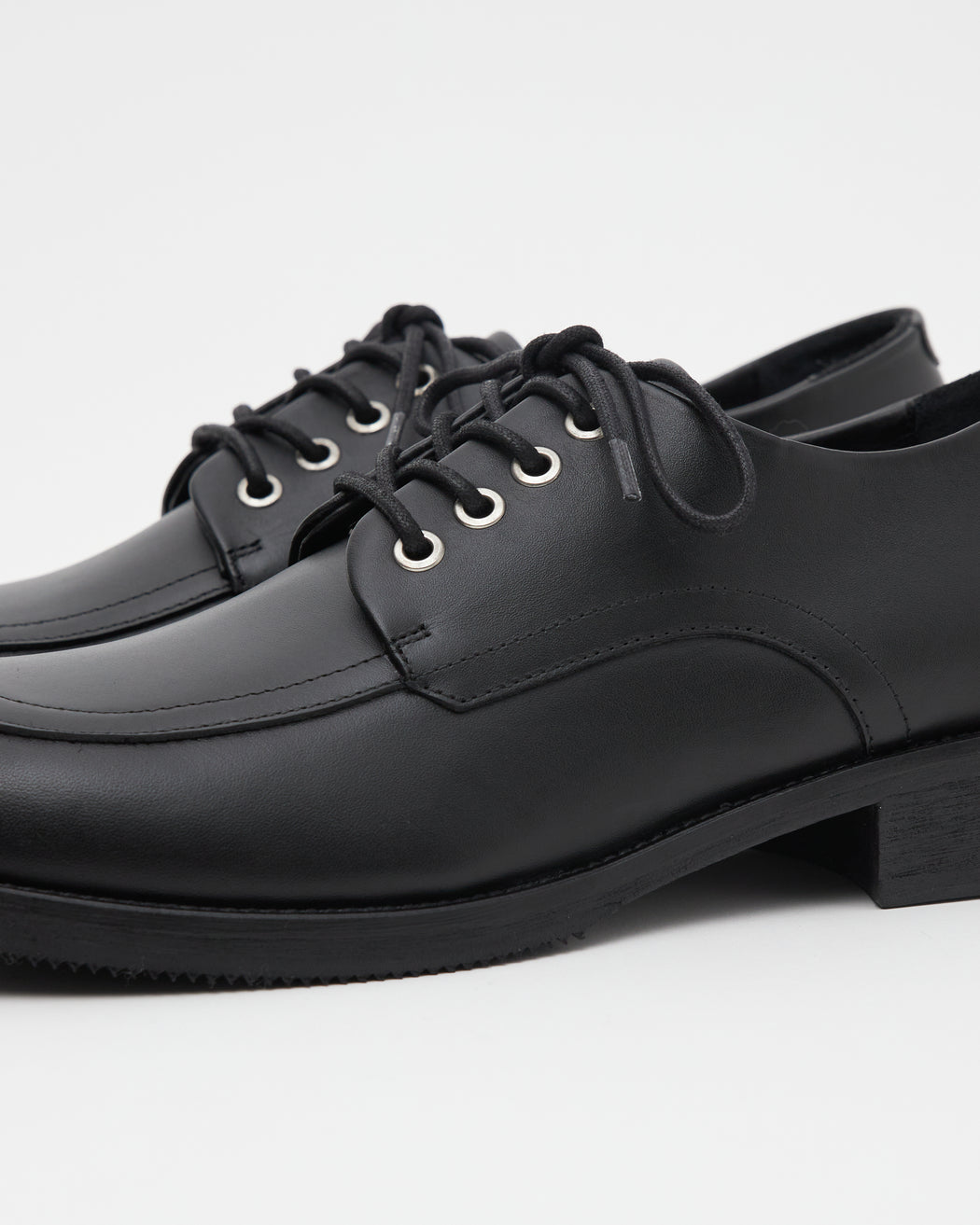 Old Buster Calfskin Black