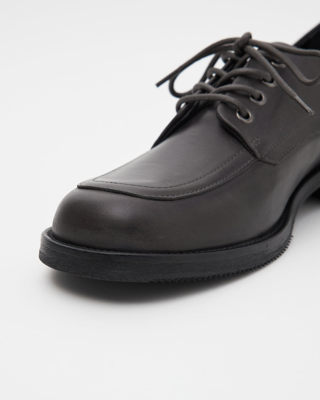 Old Buster Oil Nappa Dark Grey