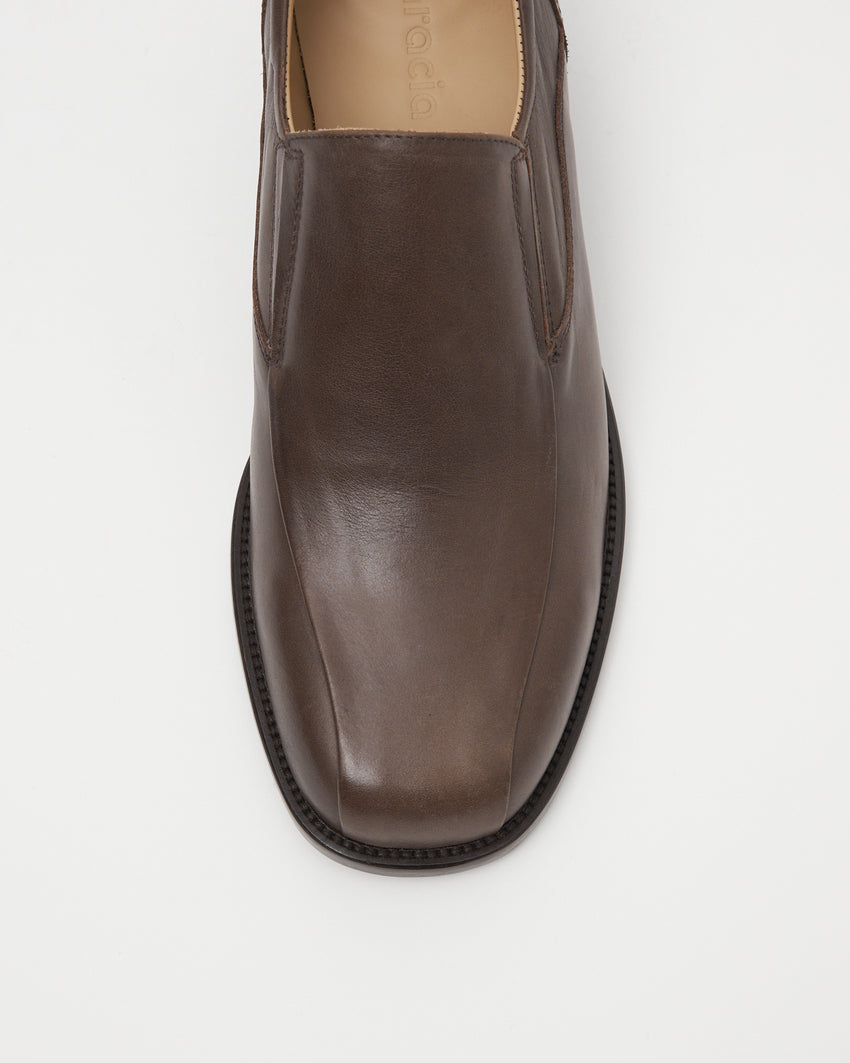 Top down view of Pedal Loafer in rich brown oil nappa leather showing upper and toe box.