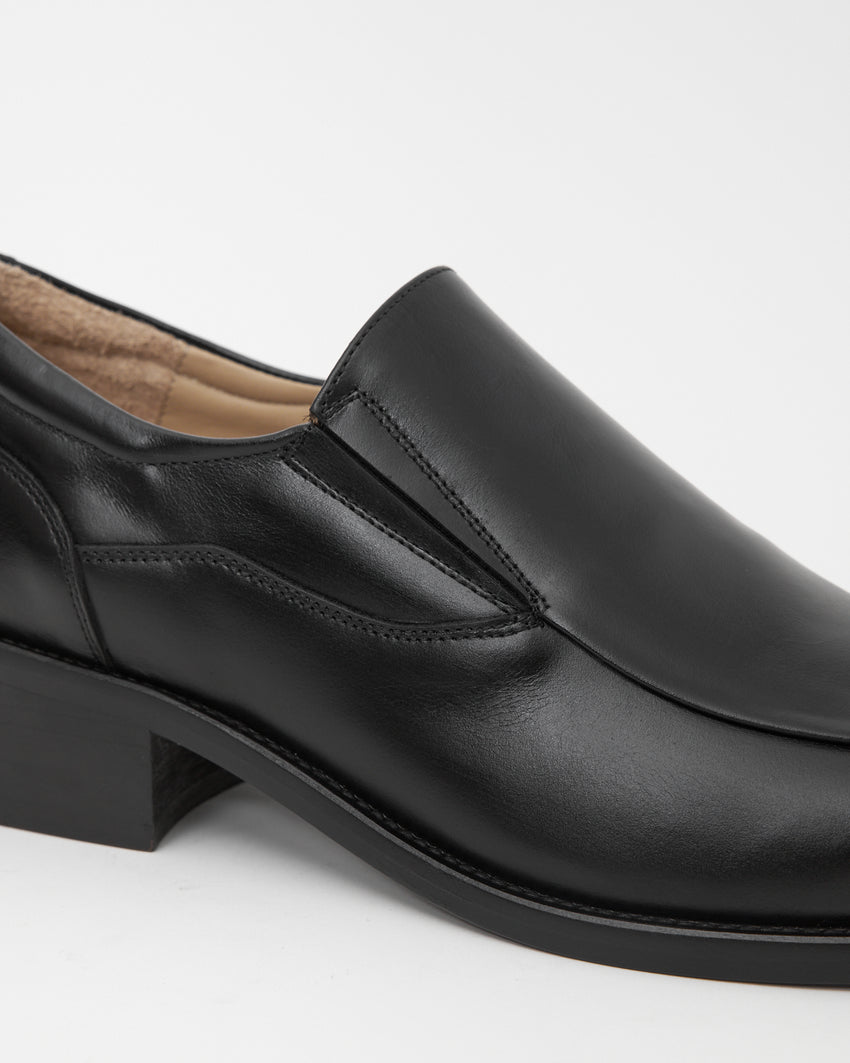 Pedal Loafer Pull-up Leather Black