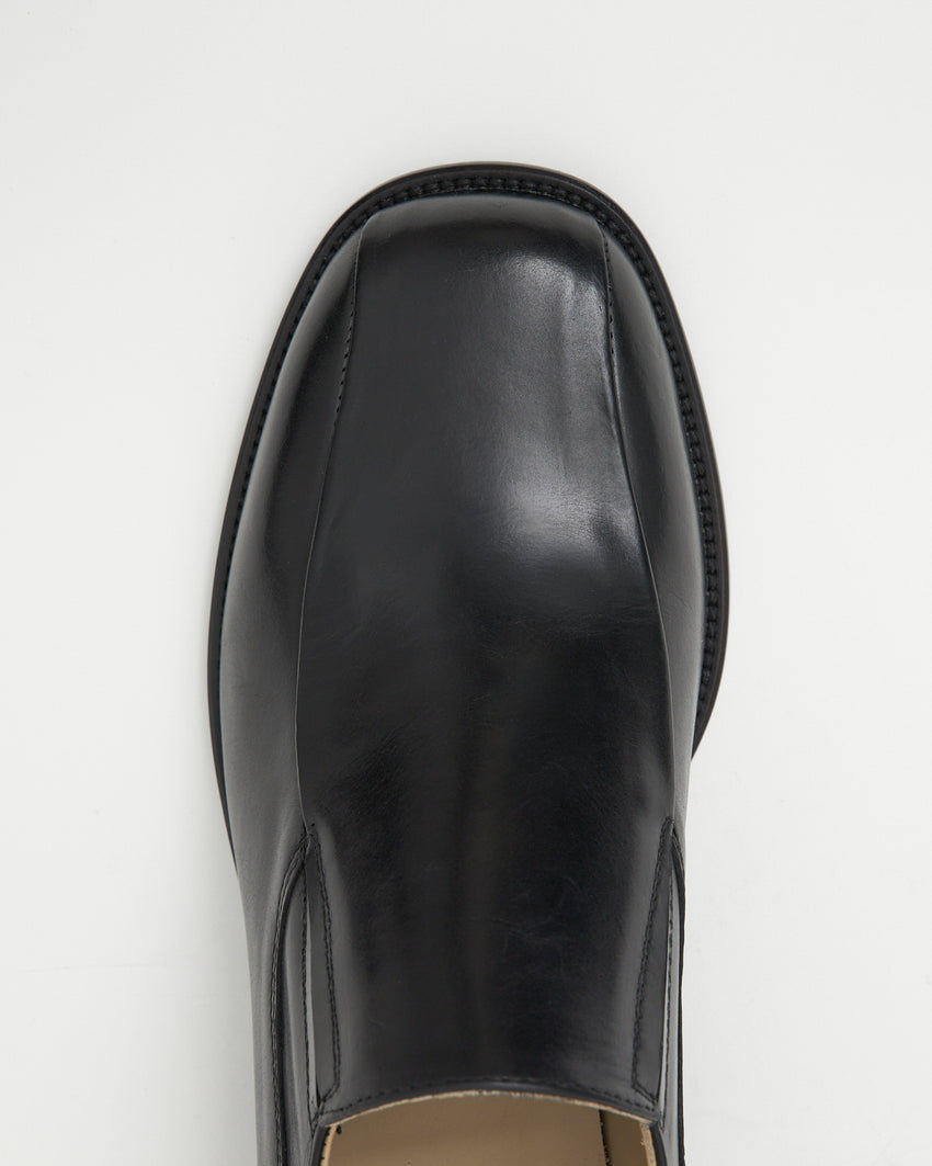 Pedal Loafer Pull-up Leather Black