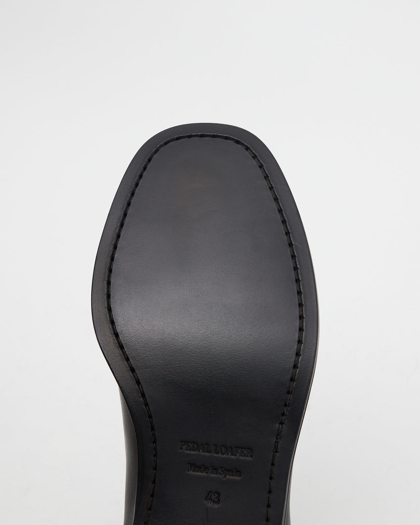 Pedal Loafer Pull-up Leather Black