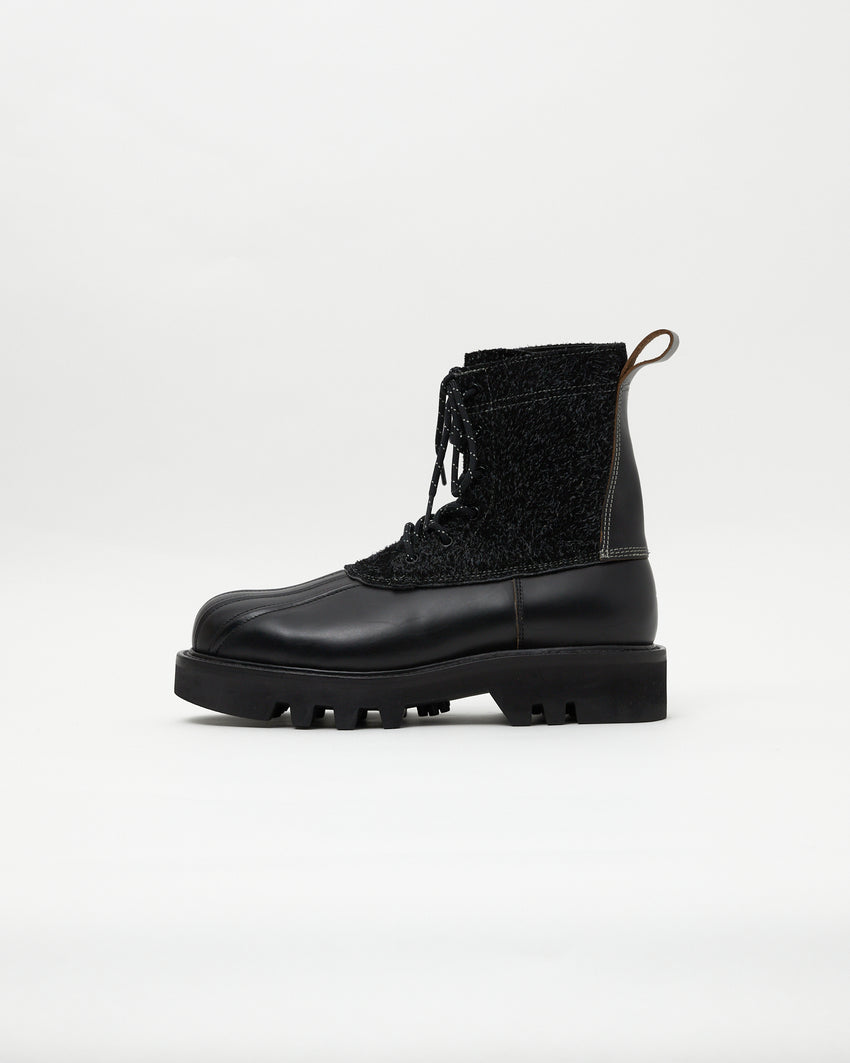 Sample 5 - B-Type 02 Leather Black